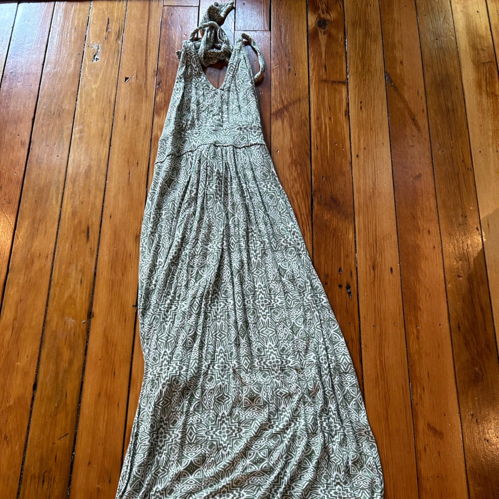 Banana republic green maxi dress size s